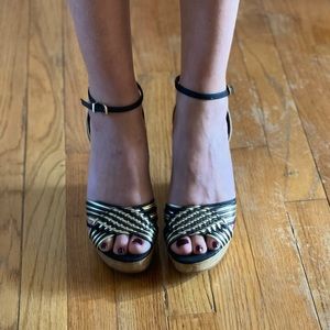 Amanda Smith Wedges Sandals - Black and Gold - US 8M